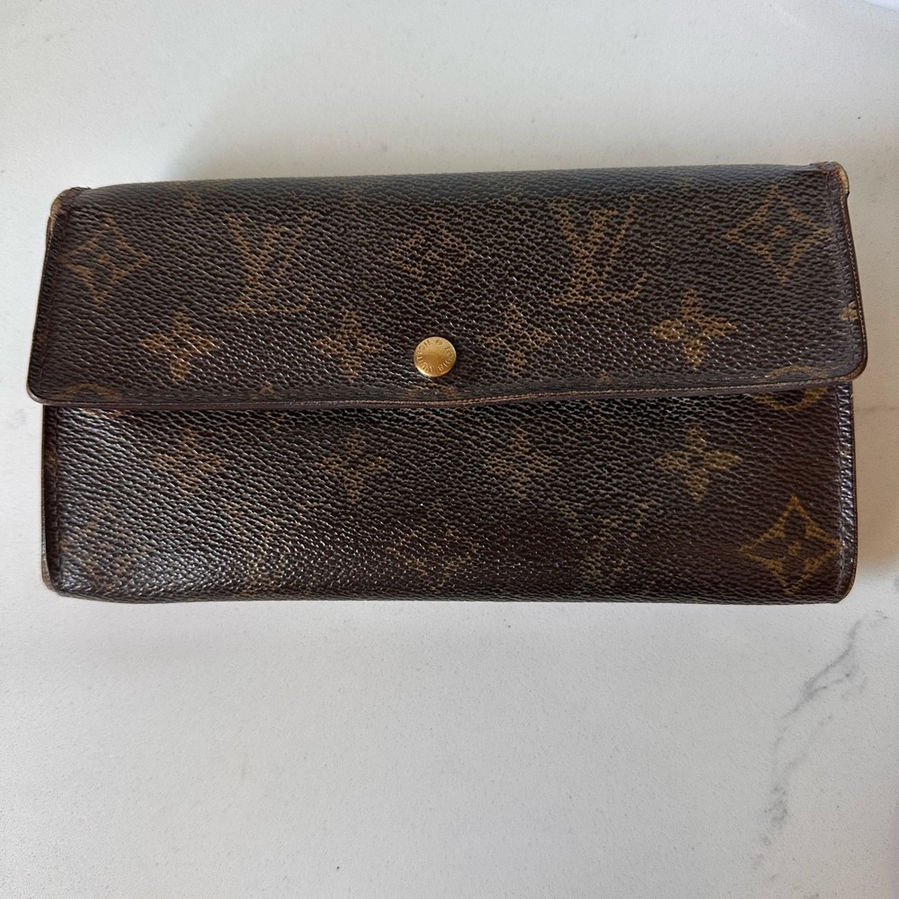 Louis Vuitton Portefeuille Sarah Monogram Long Wallet Brown